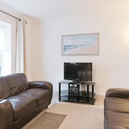 Fully Equipped 2br In W King Cha722 Lägenhet