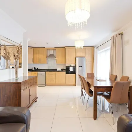 Lägenhet Fully Equipped 2br In W King Cha722 Dublin